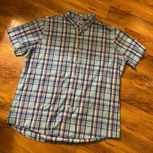 IZOD Collared Button-Down